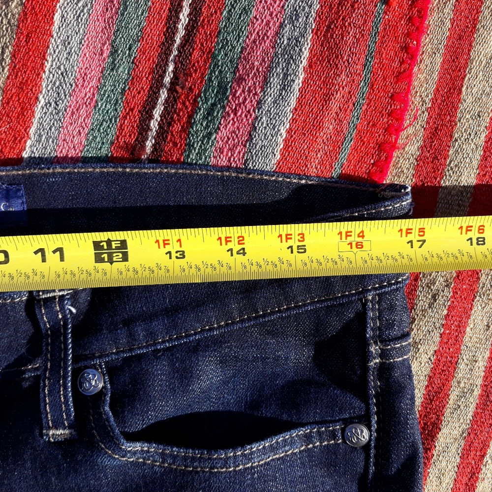 Rock & Republic Dark Wash Jeans - Picture 6 of 10